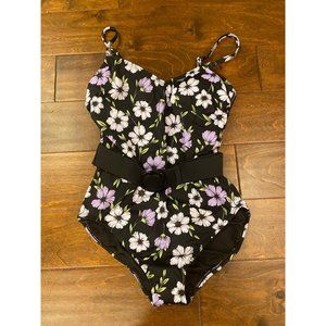 Beach Betty Women One Piece Size Medium Floral Bathing Suit
